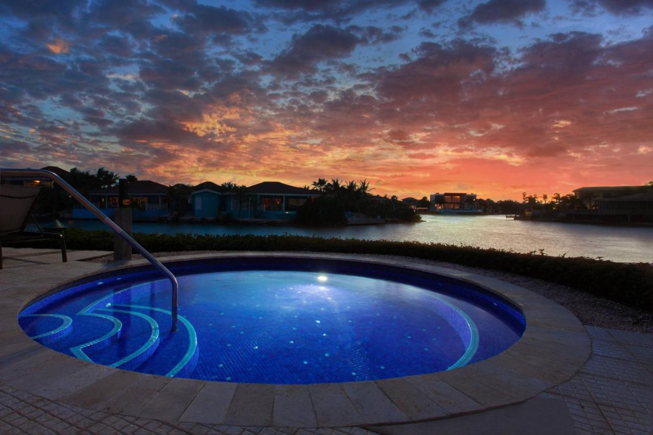 Courtyard By Marriott Bonaire Dive Resort Kralendijk  Exterior photo