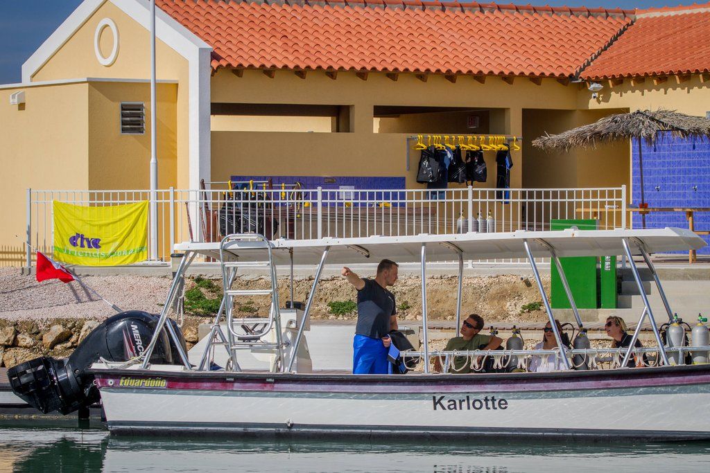 Courtyard By Marriott Bonaire Dive Resort Kralendijk  Exterior photo